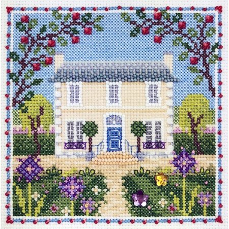 Фиолетовая вышивка крестиком дом