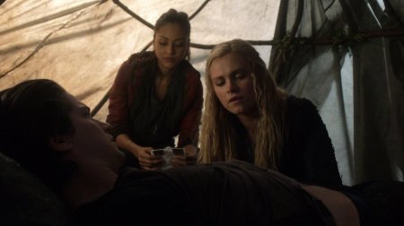 Сотня Рейвен и Кларк