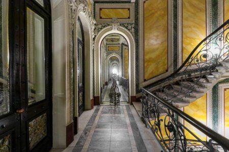 Дом Елисеевых на биржевой линии 14