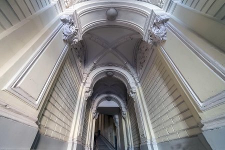 Доходный дом Елисеевых Ломоносова 14