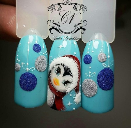 Маникюр с пингвинчиками новогодний
