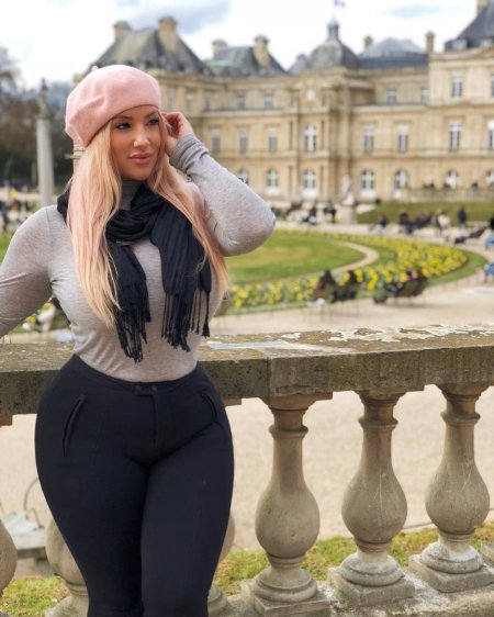 Тая Кристиан