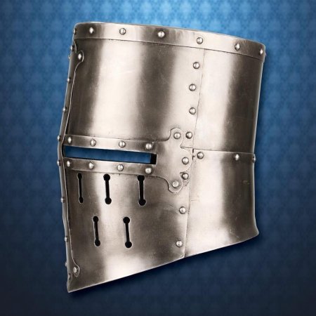 Топхельм 13 век