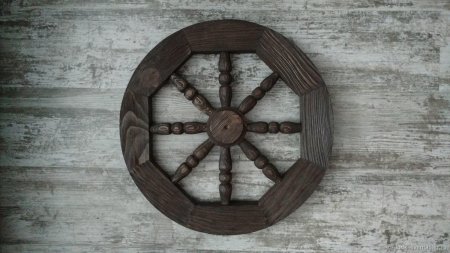 Деревянное колесо