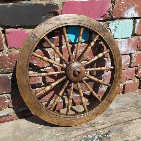 Деревянное колесо