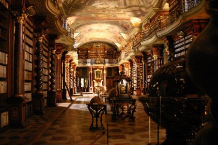 Национальная библиотека Прага Клементинум