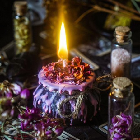 Свеча Ведьмин котелок