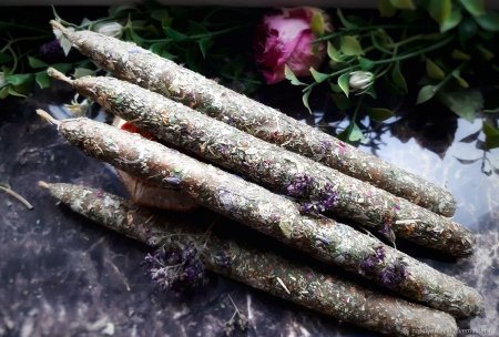 Восковые свечи с травами