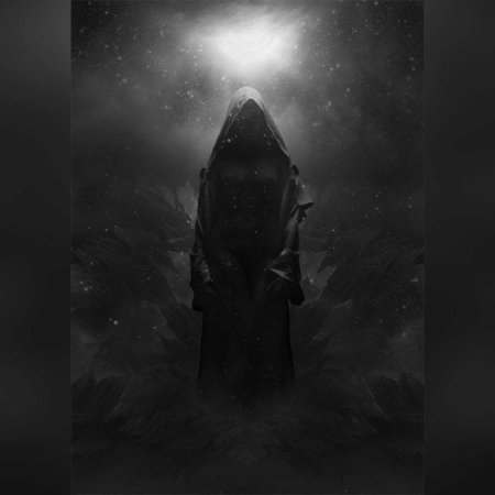 Человек в черном плаще