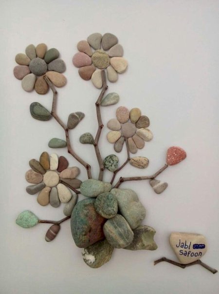 Панно из камушков