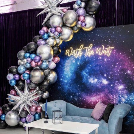 Декорации в стиле космос