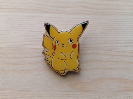Брошь Пикачу