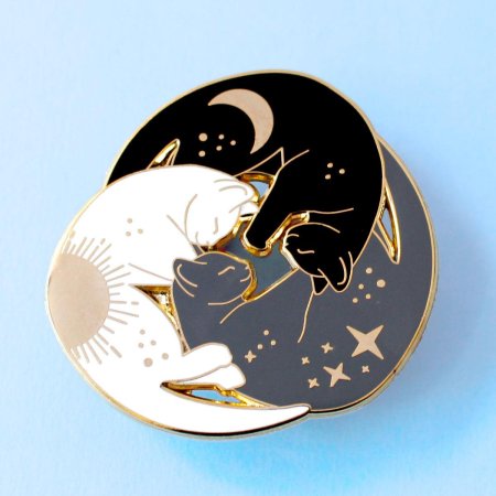 Брошь озорной котенок эмаль черный белый