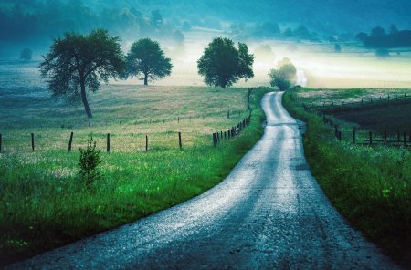 Пейзаж с дорогой