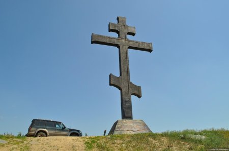 Поклонный крест Сысерть