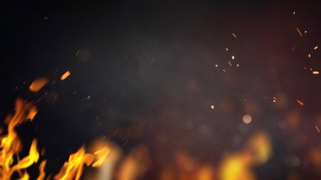 Искры на черном фоне