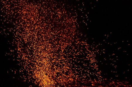 Огненные искры