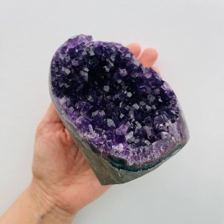 Императрица Уругвая Аметистовая жеода