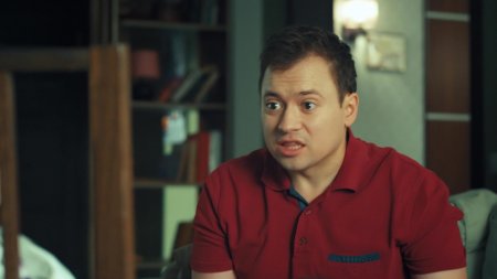 Саша из САШАТАНЯ