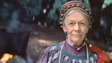 Татьяна Пельтцер баба Яга