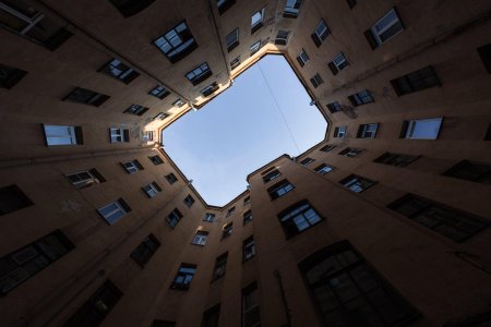 Двор-колодец Санкт-Петербург Васильевский остров