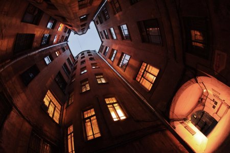 Двор-колодец Иоффе Санкт-Петербург