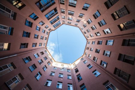 Рубинштейна 27 двор колодец