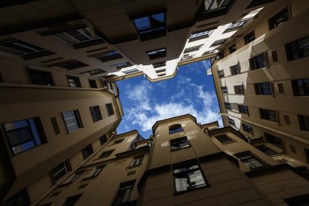 Рубинштейна 27 двор колодец