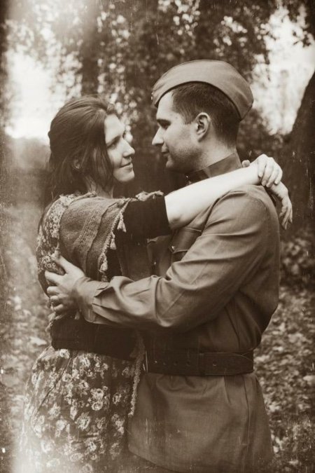 Любовь военных лет