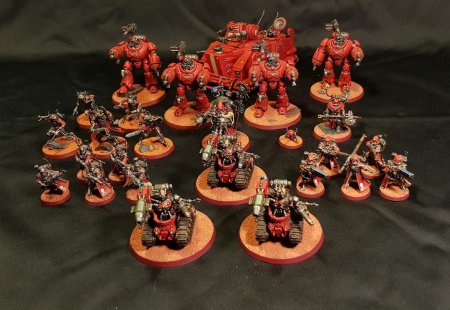 Warhammer 40000 миниатюры Механикус