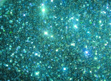 Зеленые блестки