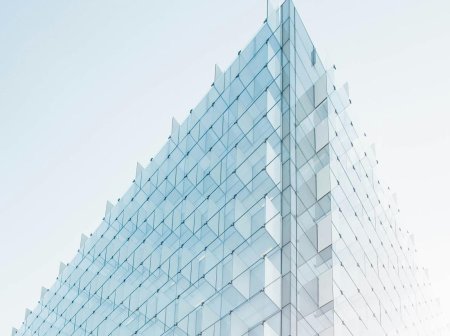 Стеклянное здание