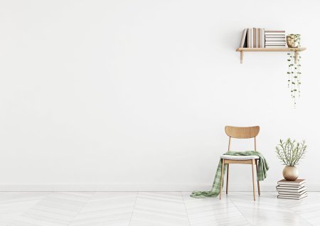 Пустая стена в интерьере