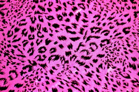 Розовый леопард