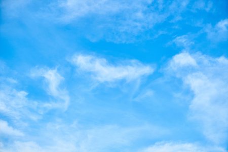 Голубое небо