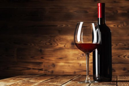 Бутылка вина