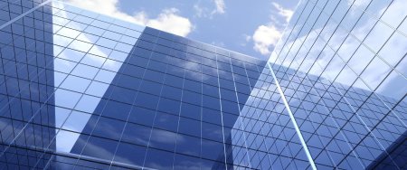 Стеклянное здание