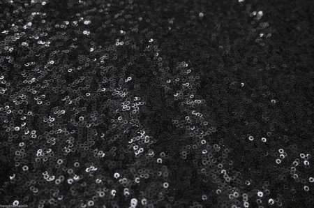 Черная ткань с блестками