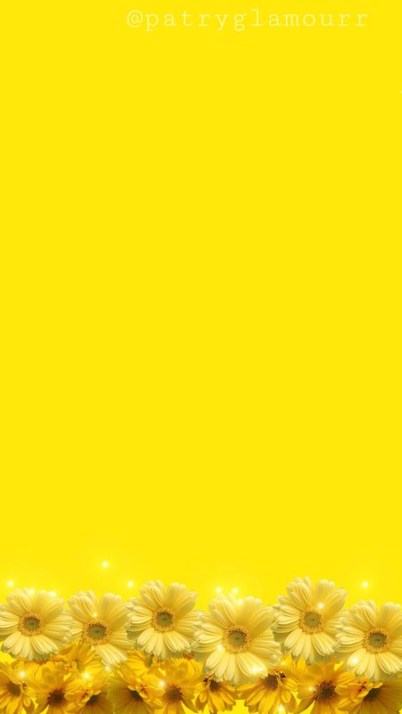 Желтый фон с цветами