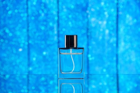 Голубой фон для парфюмерии
