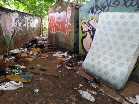 Фон мусорки