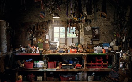 Интерьер гаража