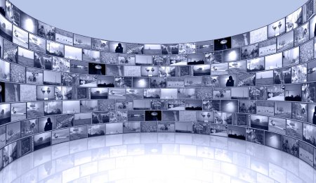 Много телевизоров