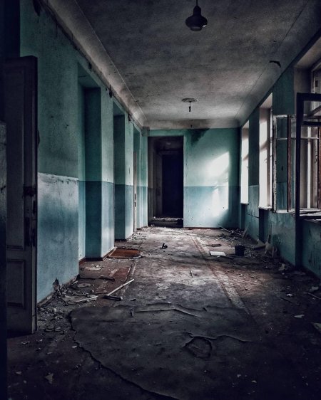 Коридор заброшки