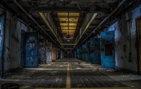 Prison тюрьма (франция )