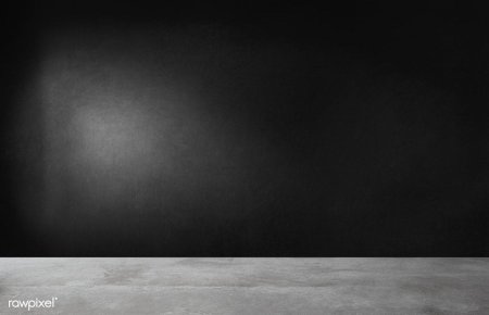 Пустая темная стена