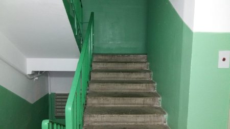 Лестница в подъезде