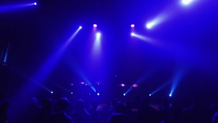 Клубный свет