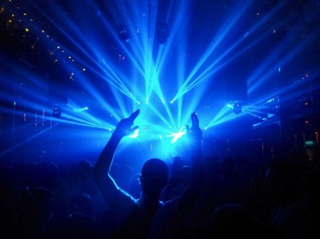 Клубные танцы