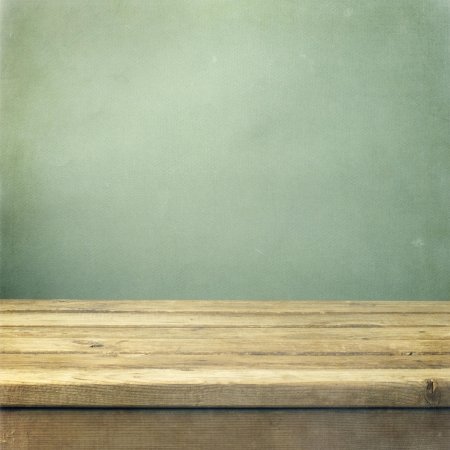 Поверхность стола